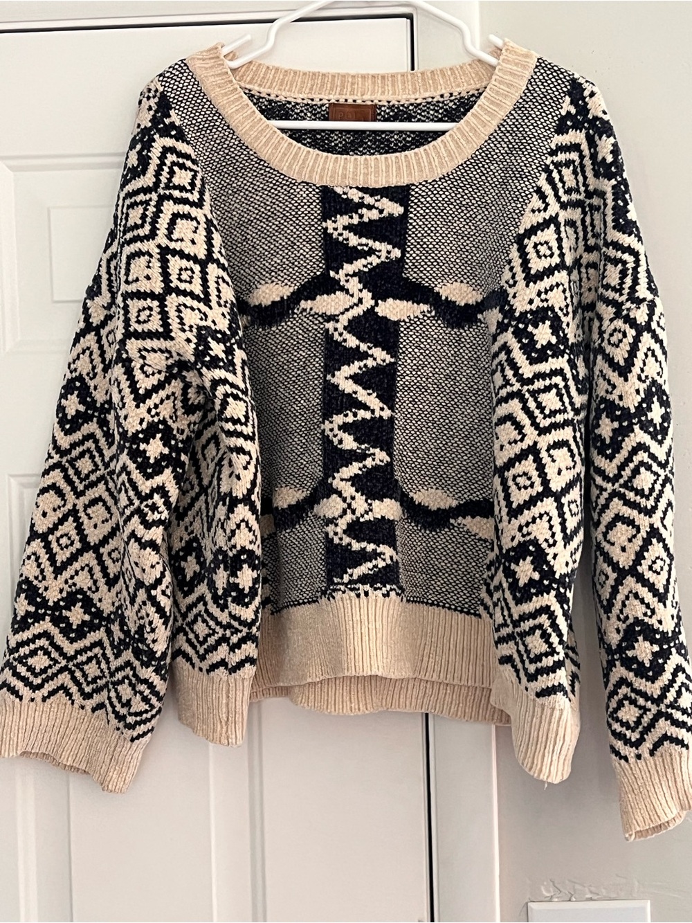 POL Beige and Blue Geometric Crewneck Sweater